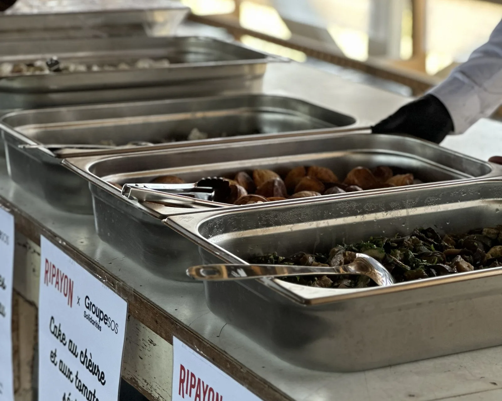 Repas chauds sur site