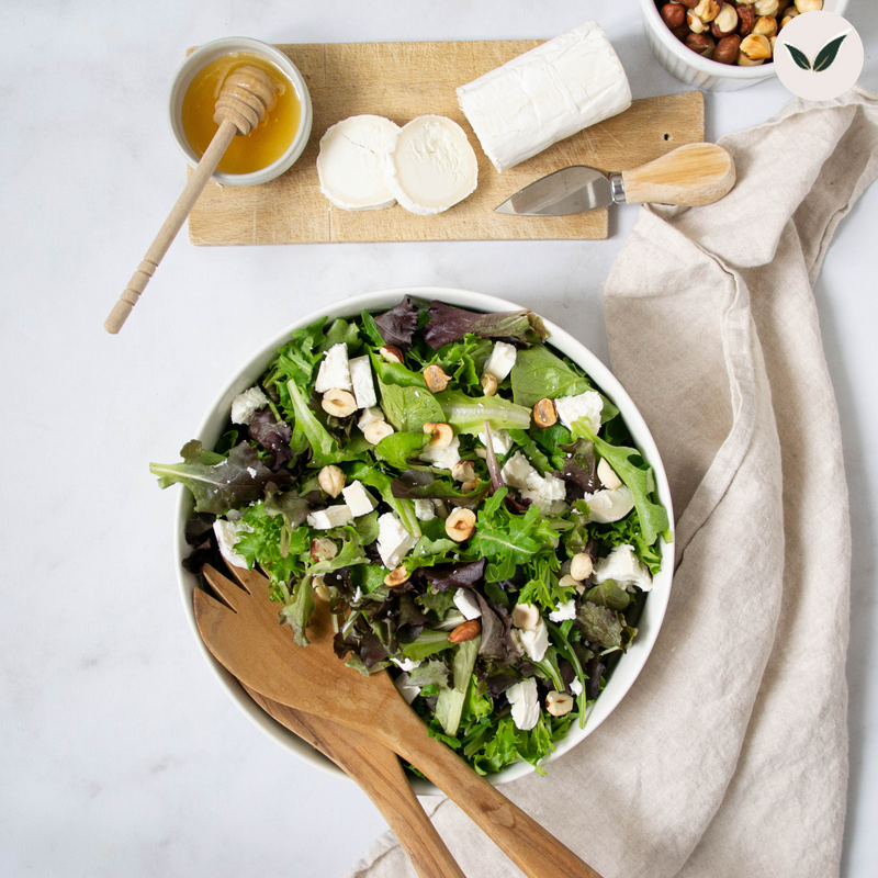 Salade de chèvre aux noisettes, sauce au miel