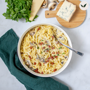 Tagliatelles au gorgonzola et aux tomates séchées