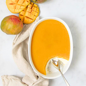 Panna cotta à la vanille et au coulis de mangue